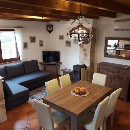 Cseresznyevirág Vendégházak Kovagoszolos Chambre photo