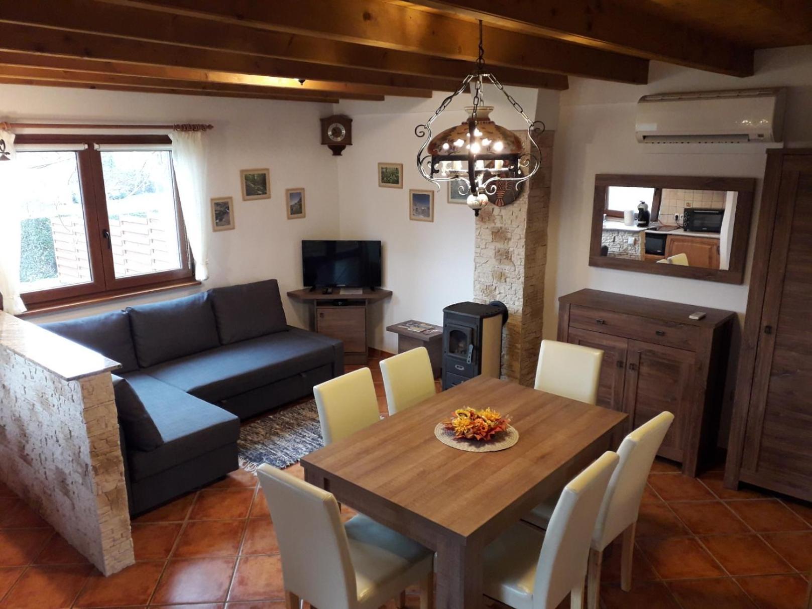 Cseresznyevirág Vendégházak Kovagoszolos Chambre photo
